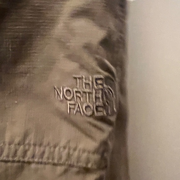 The North Face Women's Olive Horizon Tempest Hiking Convertible outdoors Pants - Picture 6 of 11